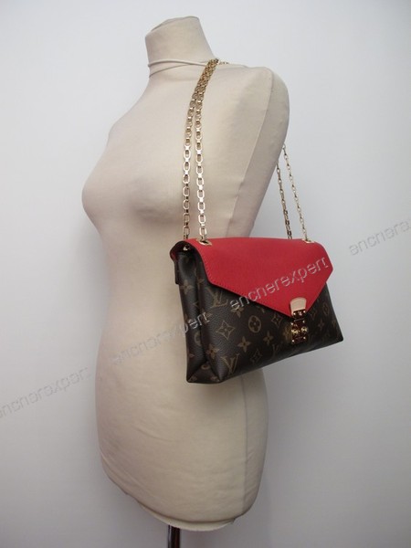 ca2104 louis vuitton