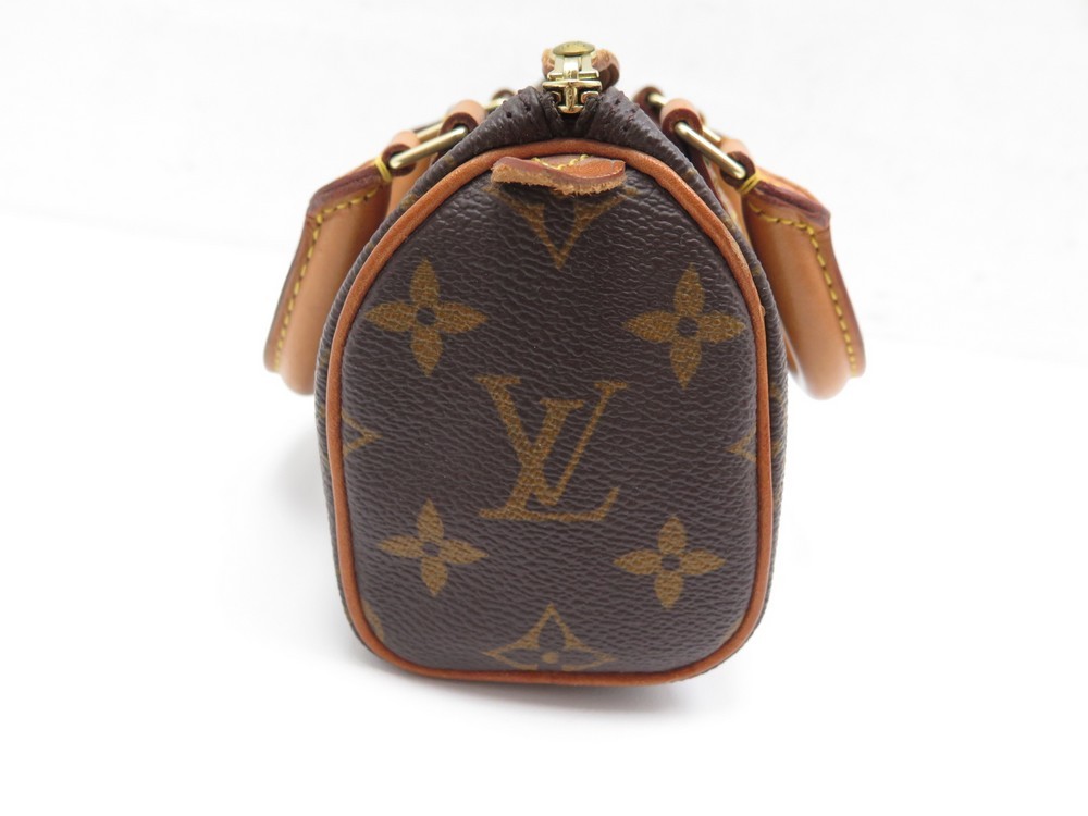 Sac a main LOUIS VUITTON nano speedy monogram lv - Authenticité garantie - Visible en boutique