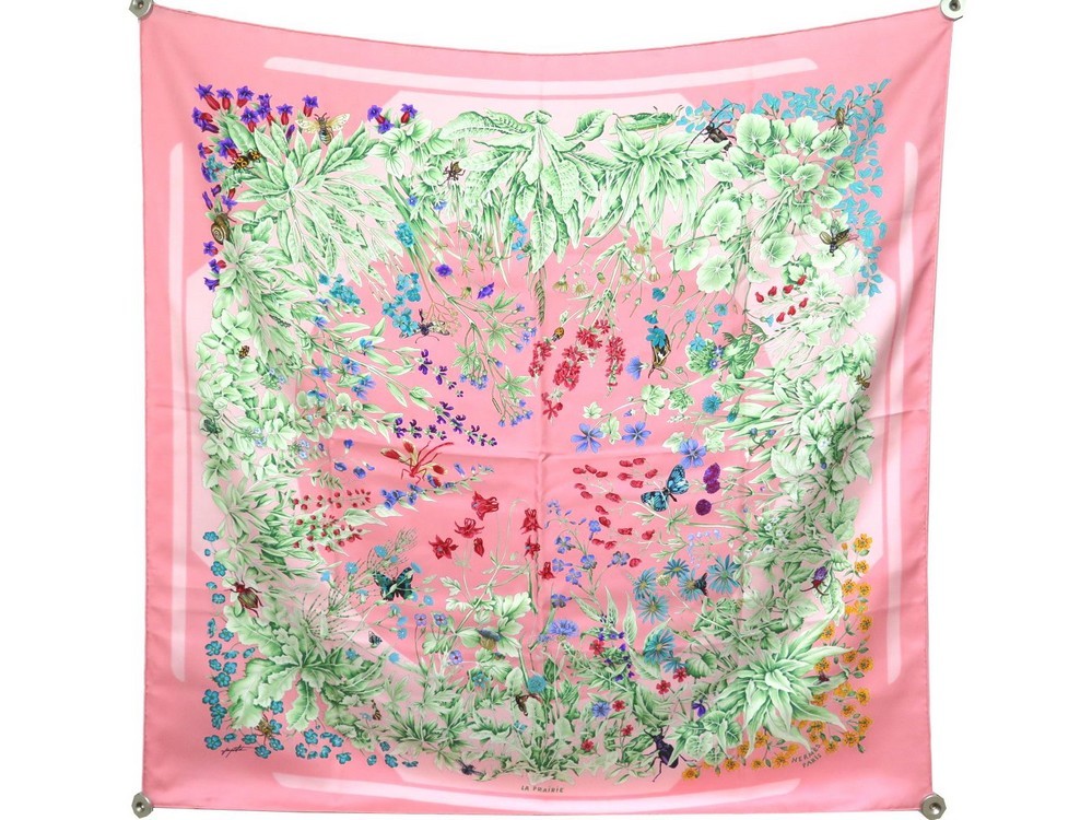 prix foulard hermes neuf